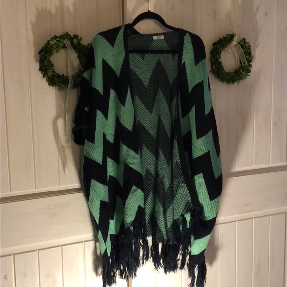 Navy and Mint chevron shaw one size fits all - Picture 2 of 2